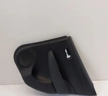 Nissan Leaf II (ZE1) Rear door card panel trim 829103NL0A