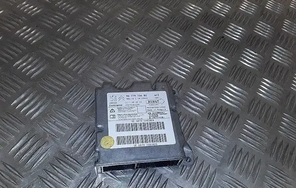 Peugeot 508 Airbag control unit/module 9677910680