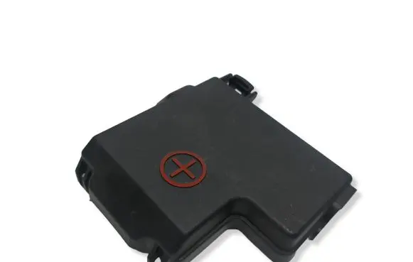 KIA Stinger Fuse box cover 91950J5310