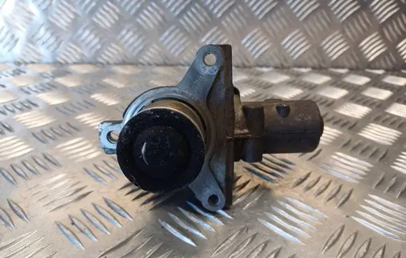 Renault Scenic II - Grand scenic II EGR valve 8200561269A H8200282949
