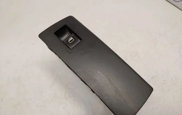 BMW X5 E53 Electric window control switch 6962510 61316962510