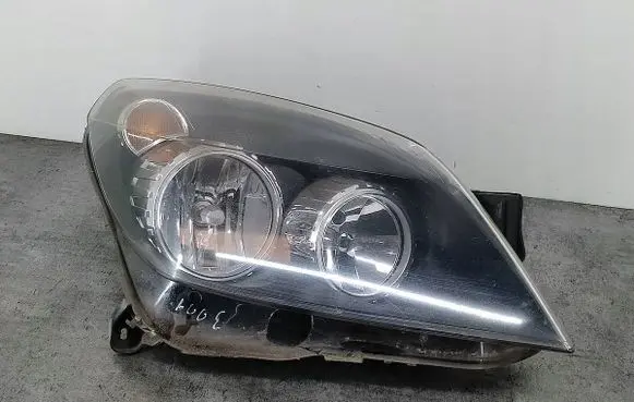 Opel Astra H Headlight/headlamp