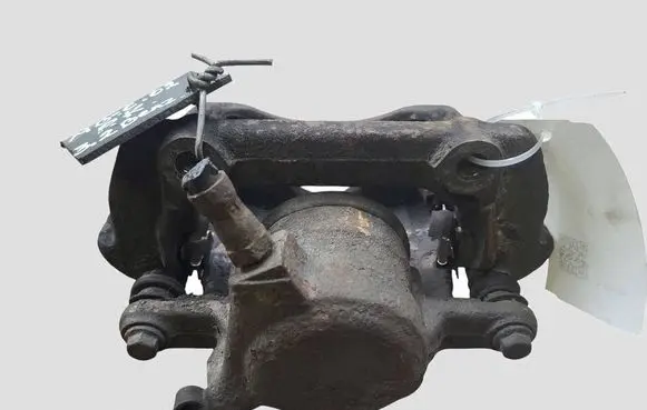 Mercedes-Benz C W203 Front brake caliper