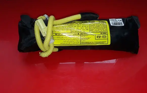 KIA Carens II Seat airbag 889101D000