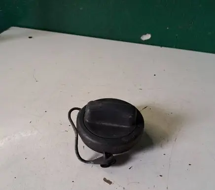 Mercedes-Benz E W211 Fuel tank filler cap 
