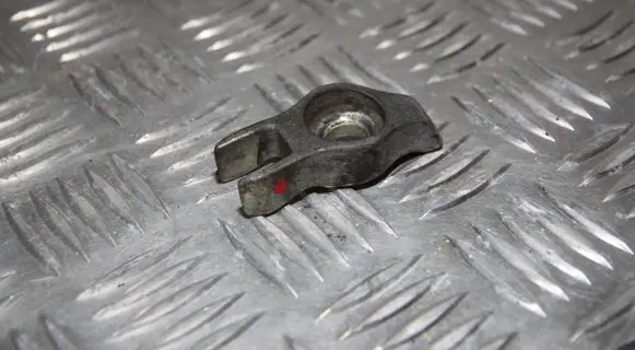 Volkswagen II LT Fuel Injector clamp holder 65300200