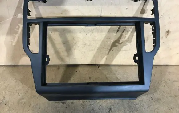 Citroen C5 Radio/GPS head unit trim BOURBON 20183