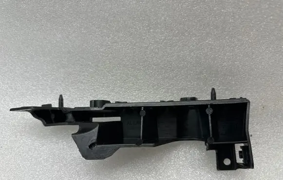 Audi A6 Allroad C7 Front bumper mounting bracket 4G0807284A