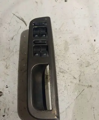 Volkswagen PASSAT B5 Electric window control switch