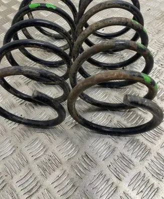 BMW 5 E34 Front coil spring