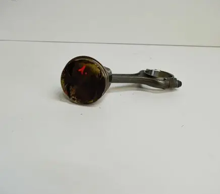 Piston