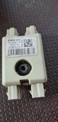BMW 7 F01 F02 F03 F04 Aerial antenna filter 9118261 21367510