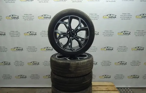 R19 alloy rim