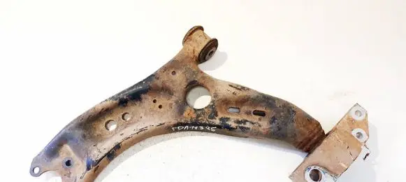 Skoda Octavia Mk2 (1Z) Front lower control arm/wishbone