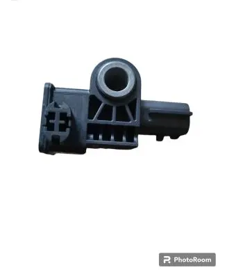 Renault Zoe Airbag deployment crash/impact sensor 988305FL0A SC5FL19715172C