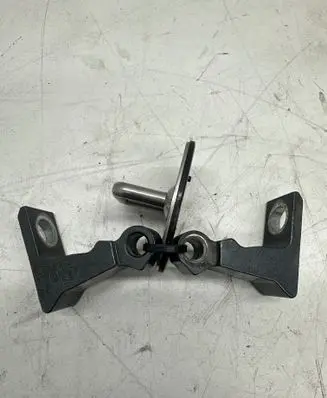Audi A5 8T 8F Front door upper hinge 8K0831401D A046574