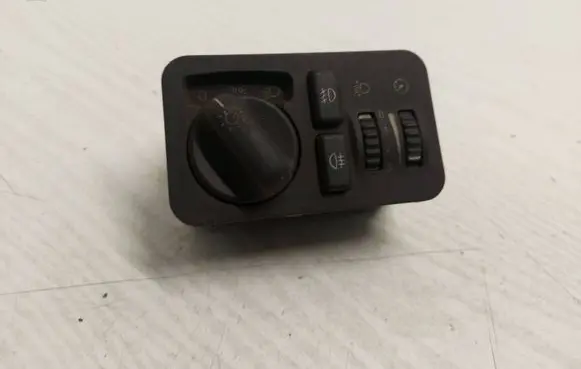 Opel Frontera B Light switch 8971779590 53192800