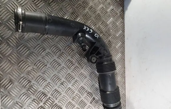 Volvo S90, V90 Turbo air intake inlet pipe/hose 31657341