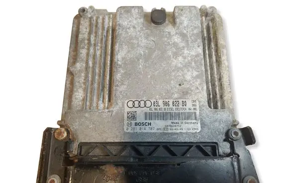 Audi A3 S3 8P Engine control unit/module ECU 0281014707 03L906022BQ EDC17CP14