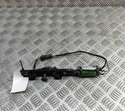 BMW 7 E38 Tailgate/trunk/boot lift motor 0390201300 8352202