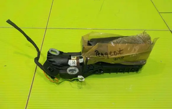 Peugeot 308 Seat airbag 9684113880 12AB7