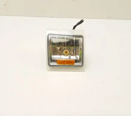 Chevrolet Tahoe Front indicator light CEC88