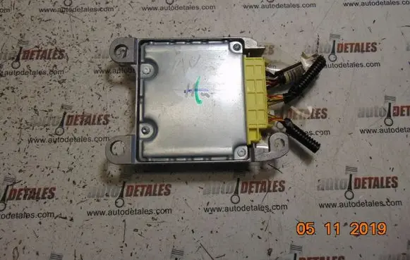 Toyota Avensis T270 Airbag control unit/module 8917005250