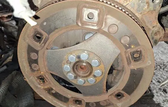 Citroen C5 Flywheel 9652553880