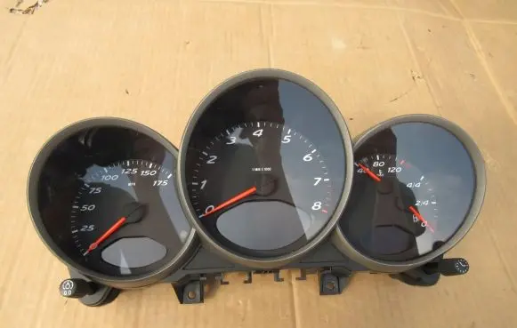 Porsche Boxster 987 Speedometer (instrument cluster) 98764110721