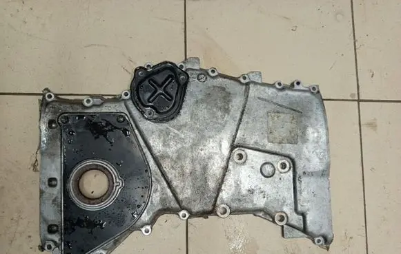 Honda Civic Timing chain cover 