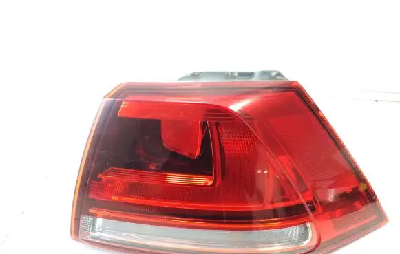 Volkswagen Golf VII Rear/tail lights 5G0945096P