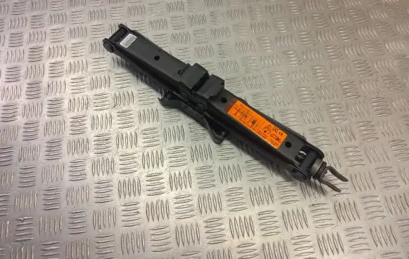 Nissan Navara D23 Lift Jack 995504KH0BA