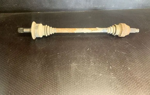 BMW 7 F01 F02 F03 F04 Rear driveshaft 