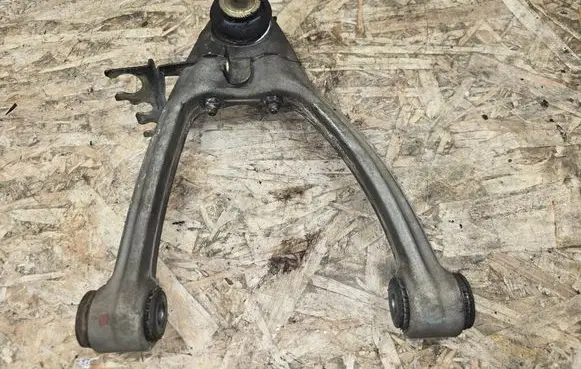 Maserati Coupe Front upper control arm/wishbone 