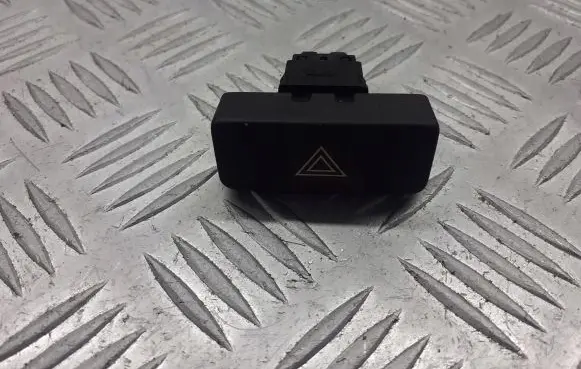 Suzuki Alto Hazard light switch