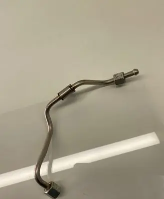 Nissan Juke I F15 Fuel injector supply line/pipe 44220RB 170907