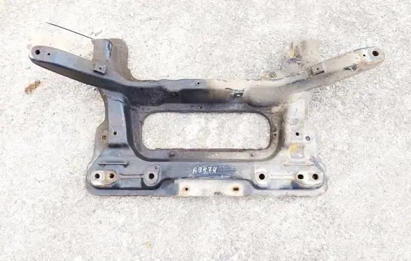 Citroen Xsara Picasso Front subframe