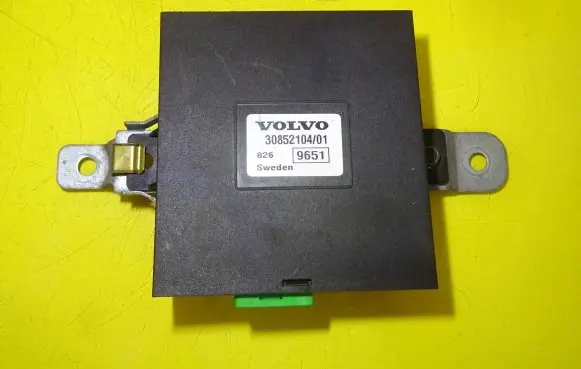Volvo S40, V40 Central body control module 3085210401