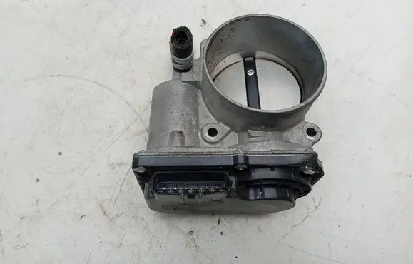 Lexus RX 450H Throttle valve 2203031090