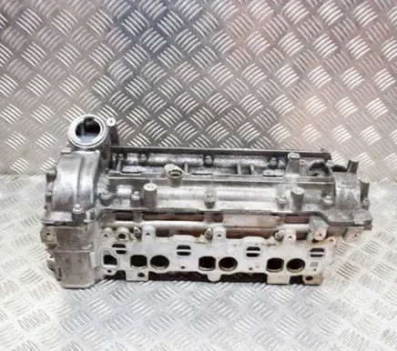 Mercedes-Benz GL X166 Engine head A6420101630 A6420103607
