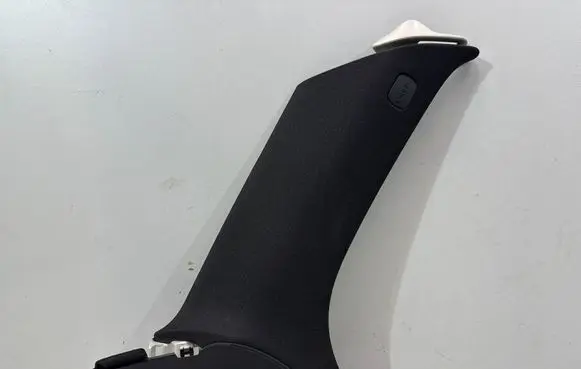 Mercedes-Benz GLC C253 (C) pillar trim A2536906901