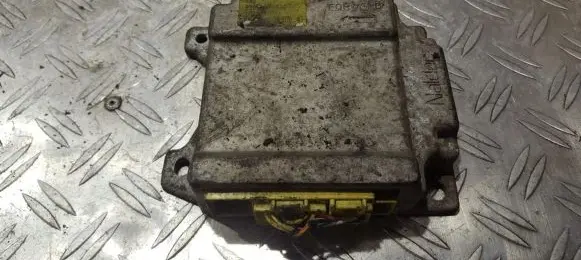 Mazda 323 F Airbag control unit/module b30e57k30 1c28e
