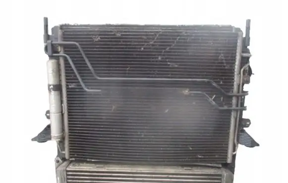 Land Rover Discovery 3 - LR3 Radiator set 