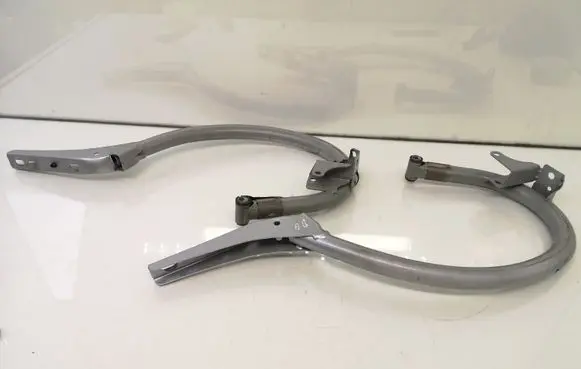 Mercedes-Benz E W211 Tailgate/trunk/boot hinge