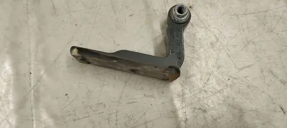 Volvo S90, V90 Front door lower hinge 31371555