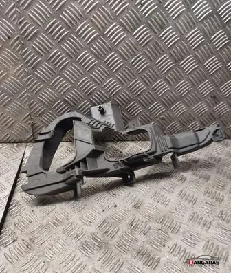 KIA Sportage Headlight/headlamp mounting bracket