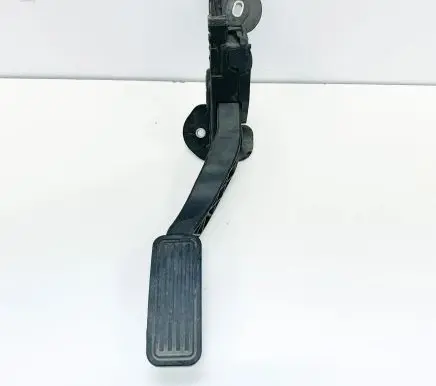 Tesla Model X Accelerator throttle pedal BE5C9F836AA 6PV93337017