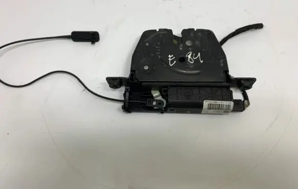 BMW X1 E84 Tailgate/trunk/boot lock/catch/latch 51247200511 51242993463