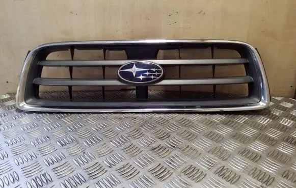 Subaru Forester SG Front bumper upper radiator grill 91122SA070