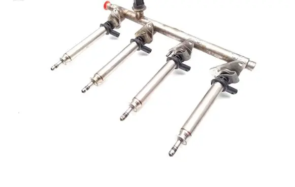 Mercedes-Benz A W177 AMG Fuel injectors set A2600700300